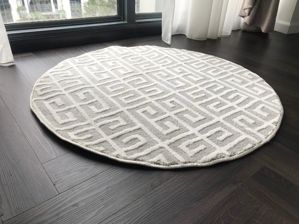 Nordic Round - Greek Key