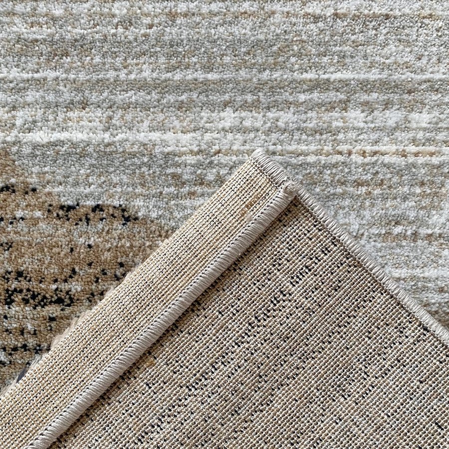 NORDIC CHARM - PROMINENCE